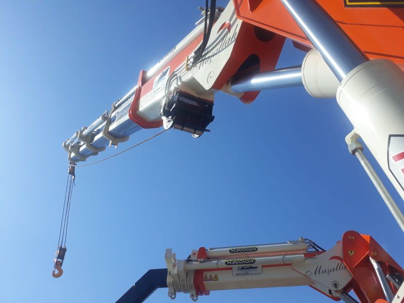 ASELKON; marine crane,  ship crane,  shipping container crane, custom designed slewing cranes