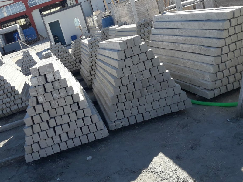 KELEŞLER; Konya beton çit direği, dikenli tel montajı, tel örgü tel montajı, çim çit montajı