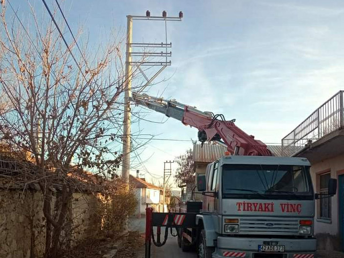 Tiryaki Vinç; Konya kiralık vinç, vinç kiralama, kiralık sepetli vinç, kiralık platform, oto kurtarma