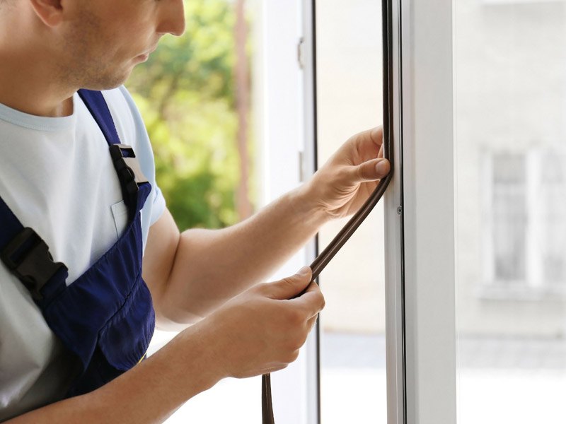 Efeoglu; Ardahan ferforje bahçe kapısı, otomatik bahçe kapısı, metal kamelya imalatı, hayvan durağı,