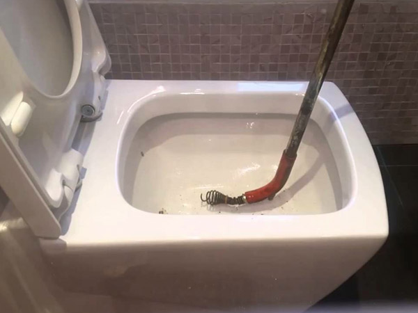 KONTEK; Konya kanalizasyon açma, kanalizasyon tıkanık açma, lavabo açma, pimaş açma, lavabo tıkanık açma