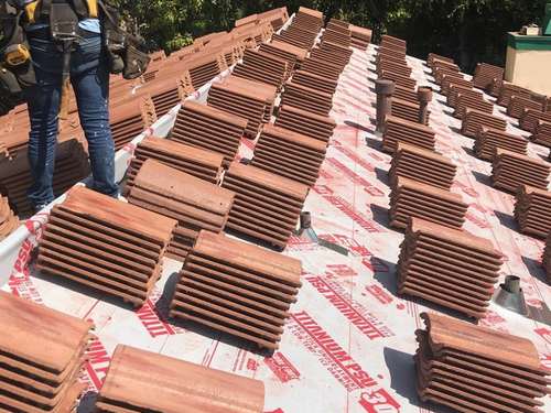 BOZKIRLILAR; Konya çatı tamiri, kiremit çatı yapımı, şıngıl çatı yapımı, ısı yalıtımı mantolama, çatı oluk tamiri, 